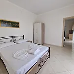 Duro Apartamento