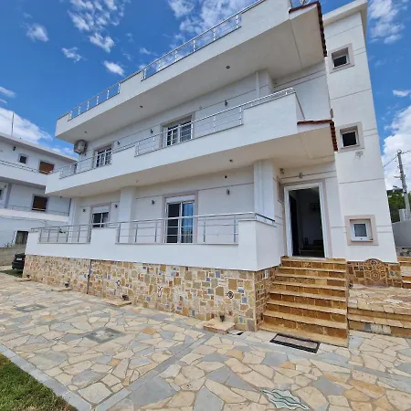 Duro Appartement Ksamil